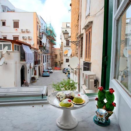 La Maison A La Cathedral Palermo Eksteriør bilde